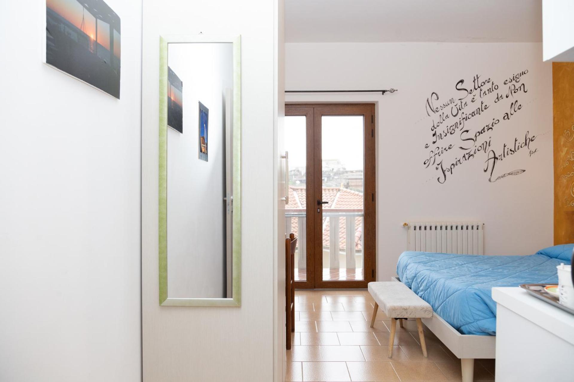 La Dimora Degli Artisti Bed & Breakfast Catanzaro Bagian luar foto