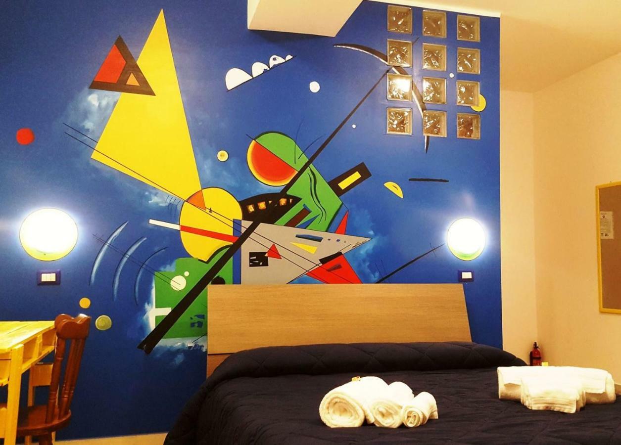 La Dimora Degli Artisti Bed & Breakfast Catanzaro Bagian luar foto