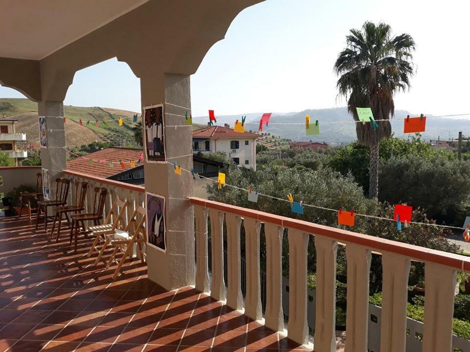 La Dimora Degli Artisti Bed & Breakfast Catanzaro Bagian luar foto