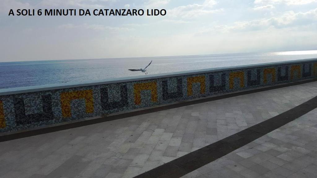 La Dimora Degli Artisti Bed & Breakfast Catanzaro Bagian luar foto